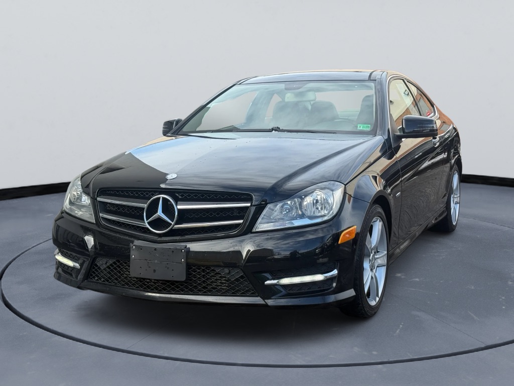 2012 Mercedes-Benz C-Class C250 Sport's photo